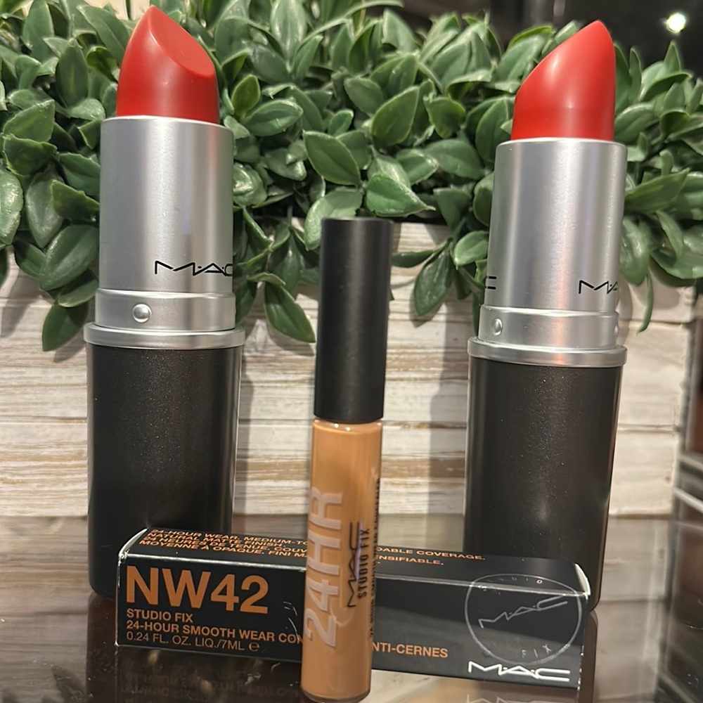 MAC Studio Fix 24-Hour Concealer